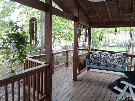 4th image of 422 Boardman Dr