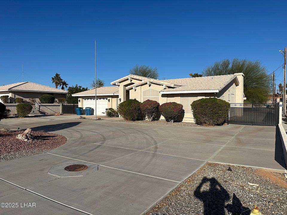1st image of 184 Lake Havasu Ave N