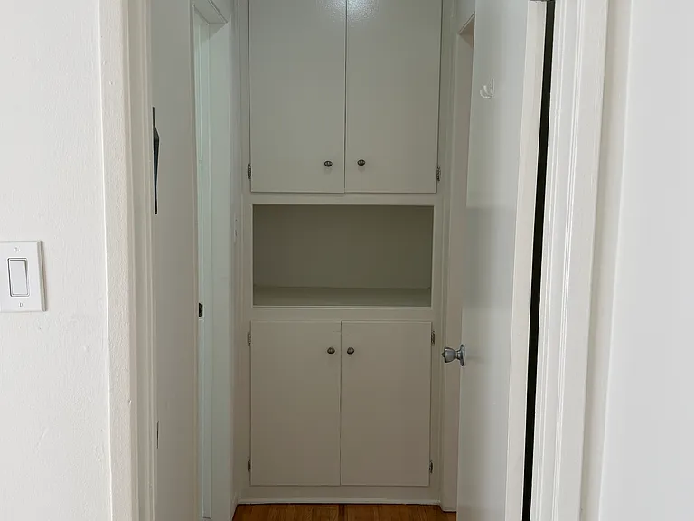 1543 Euclid St #B — Photo 8