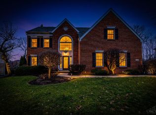 8067 Hunters Ridge Dr, West Chester, OH 45069