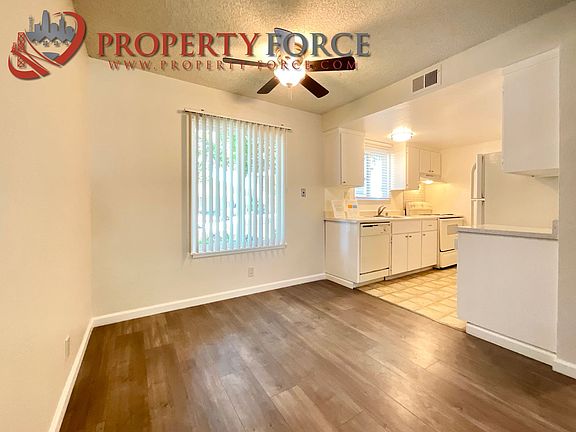 5th image of 946 Tamarack Ln #19