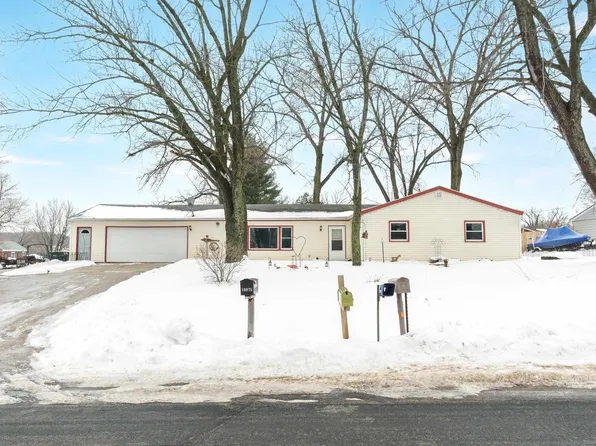 10975 North Gladys Drive, Edgerton, WI 53534