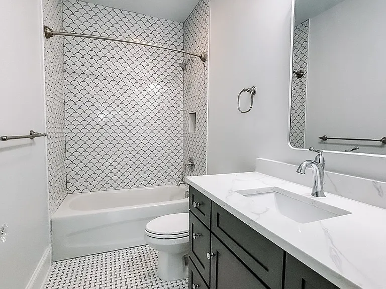 195 Tradd St #B — Photo 30