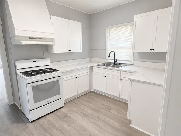 236 N Alessandro St, Hemet, CA 92543