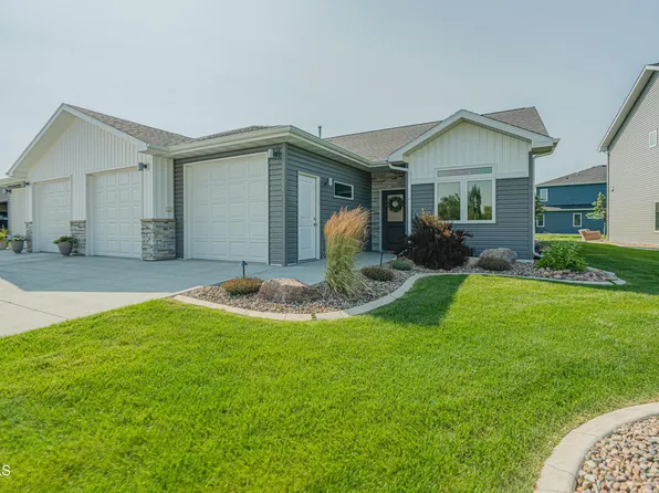 4304 Downing St, City Of Bismarck, ND 58504