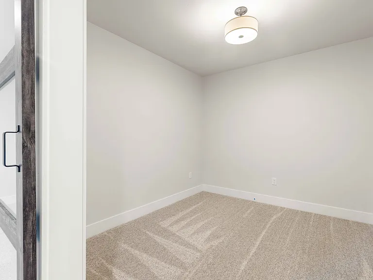 772 W Redwood Ct #772 — Photo 21