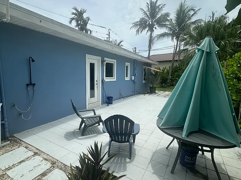 2304 SE 13th Ct — Photo 6
