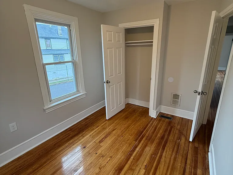 1901 Huddle St — Photo 12