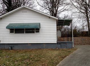 114 Anna Rd, Oak Ridge, TN 37830