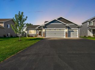 19128 Hoover St NW, Elk River, MN 55330