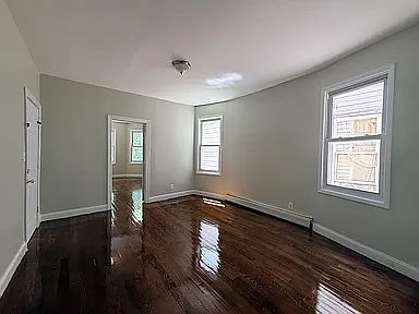 4th image of 203 N 15th St APT 3