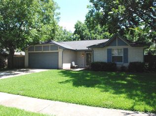 1408 Osborne Dr, Friendswood, TX 77546