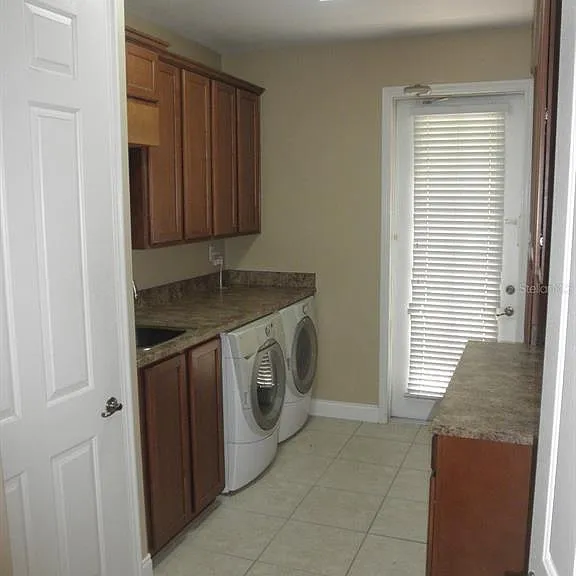 209 Heatherwood Ct — Photo 26