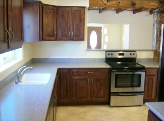 3rd image of 135 N Tucson Blvd