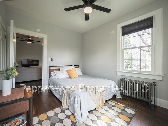 3rd image of 519 E Main St APT 1-8