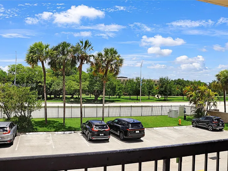 10425 SW 112th Ave #204 — Photo 22