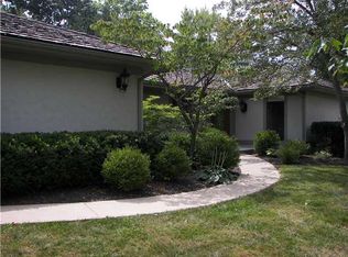 8585 Turnberry Ct, Dublin, OH 43017