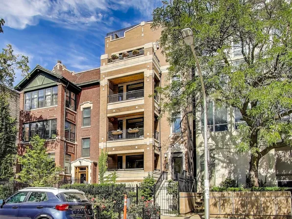 456 W Briar Pl #2, Chicago, IL 60657