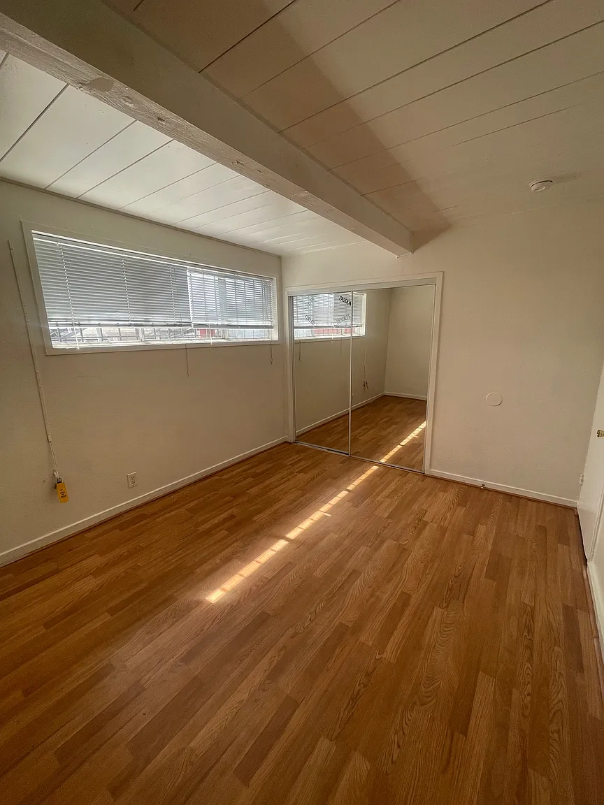 10026 Macarthur Blvd #10034 photo 1