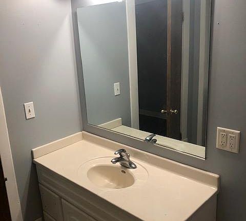 2nd image of 5828 S 20th St