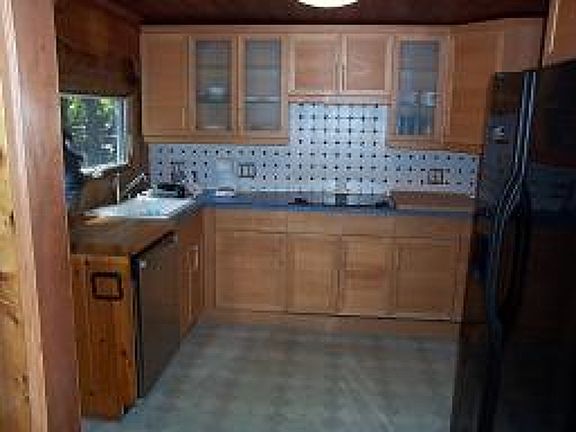 4th image of 5 Wildwood Shores Dr
