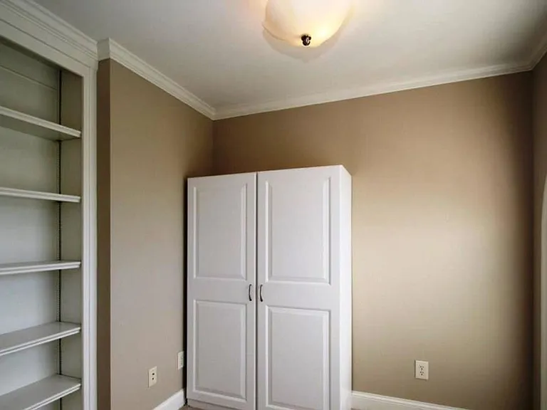 229 Anniston Ct — Photo 14