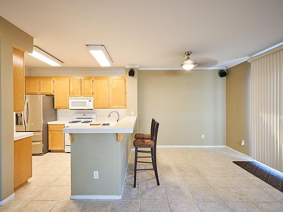 3rd image of 9629 W Canyon Ter Unit 4
