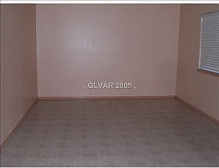 2nd image of 3541 Jungle Dr Unit 5