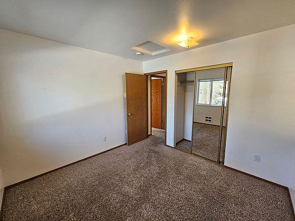 4th image of 13327 E Guthrie Dr APT A