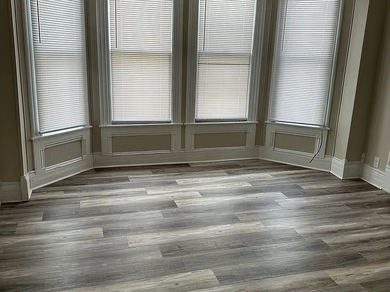6-8 Rickard St — Photo 1