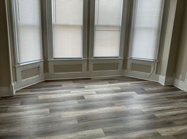 6-8 Rickard St #8-1/2
