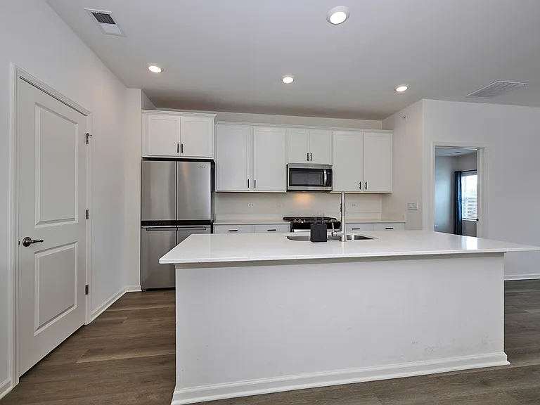 1179 Wood Lily Ln — Photo 17