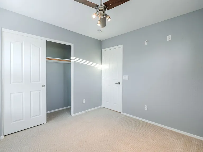 1546 E Nightingale Ln — Photo 56