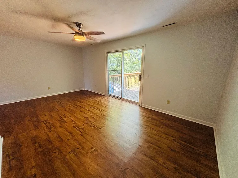 2419 Ridge Rd — Photo 5