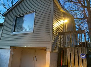 4070 Cass Elizabeth Rd, Waterford, MI 48328