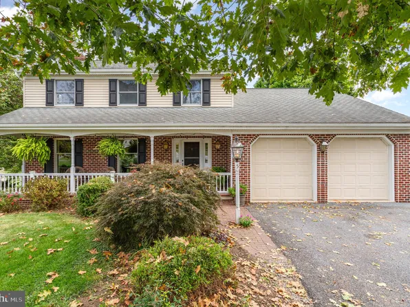 5 Blueberry Cir, Lancaster, PA 17602