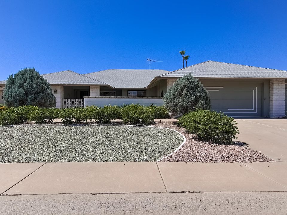 1st image of 21020 N Palm Desert Dr