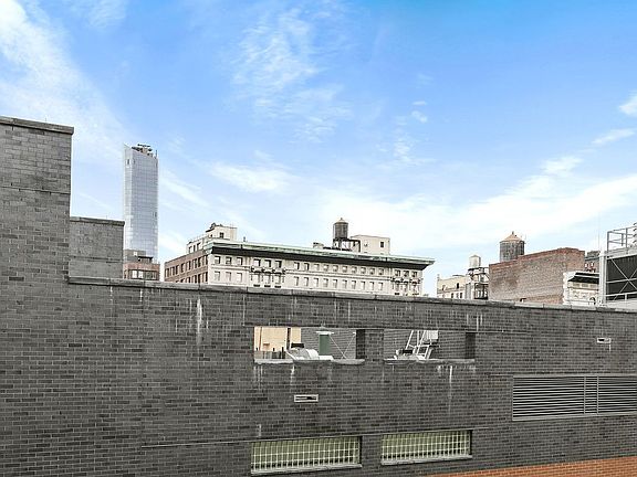 2nd image of 7 E 14th St APT 1525
