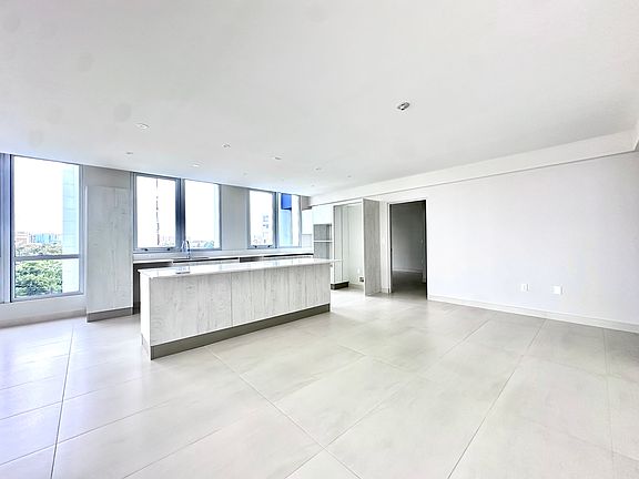 3rd image of 14 Delcasse St #801