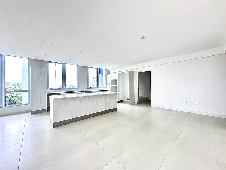 14 Delcasse St #801 — Photo 3