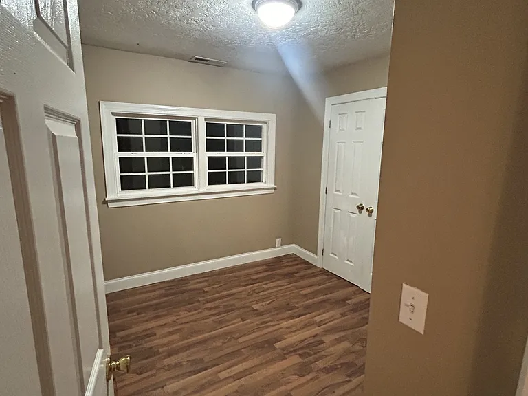 1025 Adams Place Rd — Photo 10