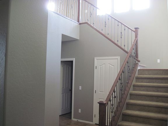 4th image of 11550 N 146th Ave