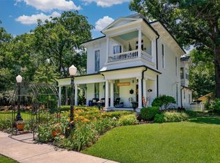 319 S Denton St, Gainesville, TX 76240
