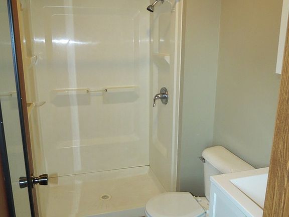2nd image of 4220 Nipigon Dr