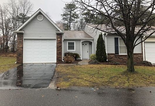 1st image of 24 Nicole Ct