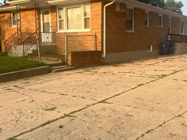 1635 Lewis Ave, North Chicago, IL 60064