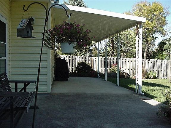 2nd image of 42 Waller Ave