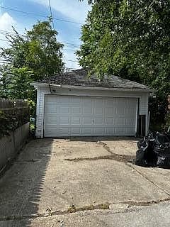 4th image of 12161 Cloverlawn Ave