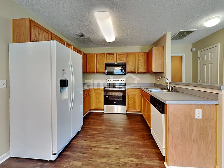 14 Willow Lakes Dr — Photo 3