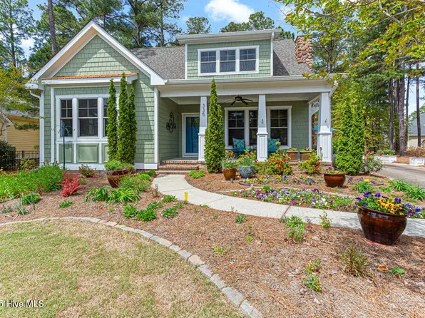 335 Legacy Lakes Way, Aberdeen, NC 28315